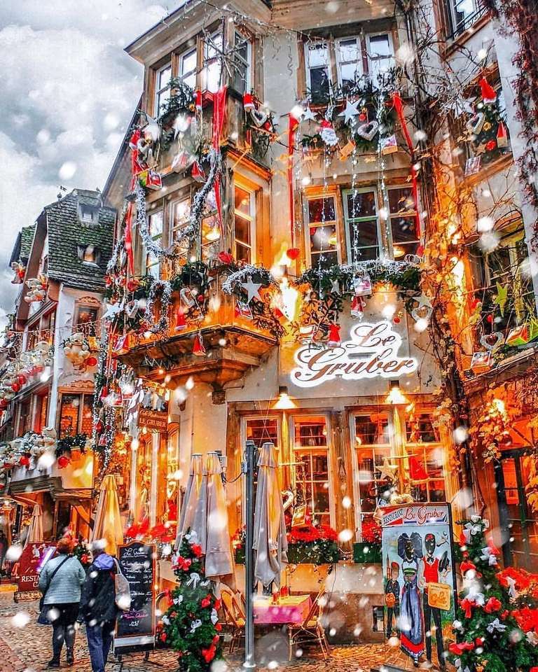 Коледа във Франция онлайн пъзел