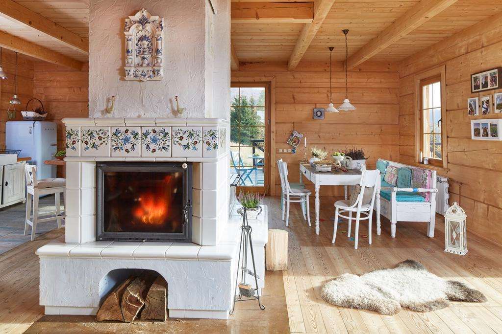 fireplace in a wooden house online puzzle