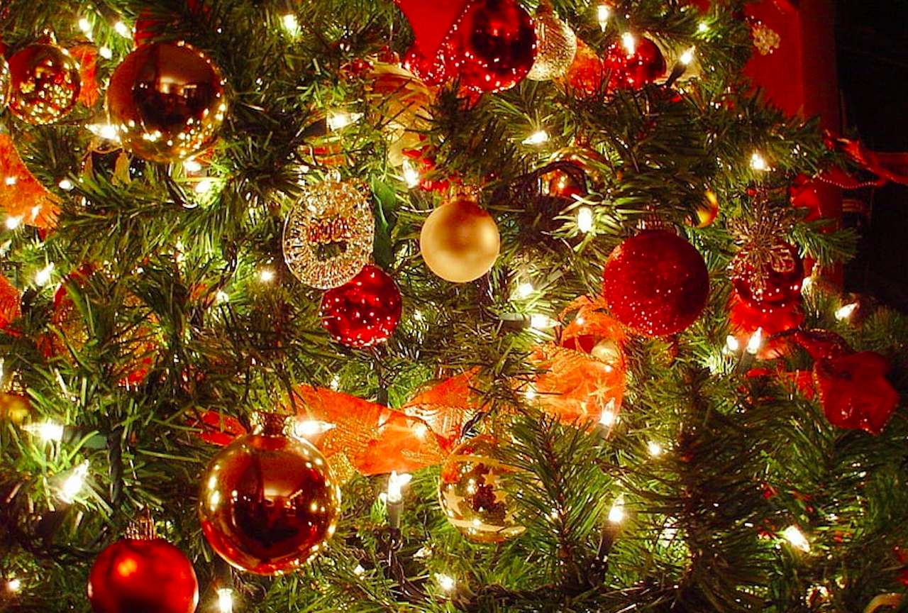 La magia delle decorazioni natalizie, le delizie di bellezza puzzle online