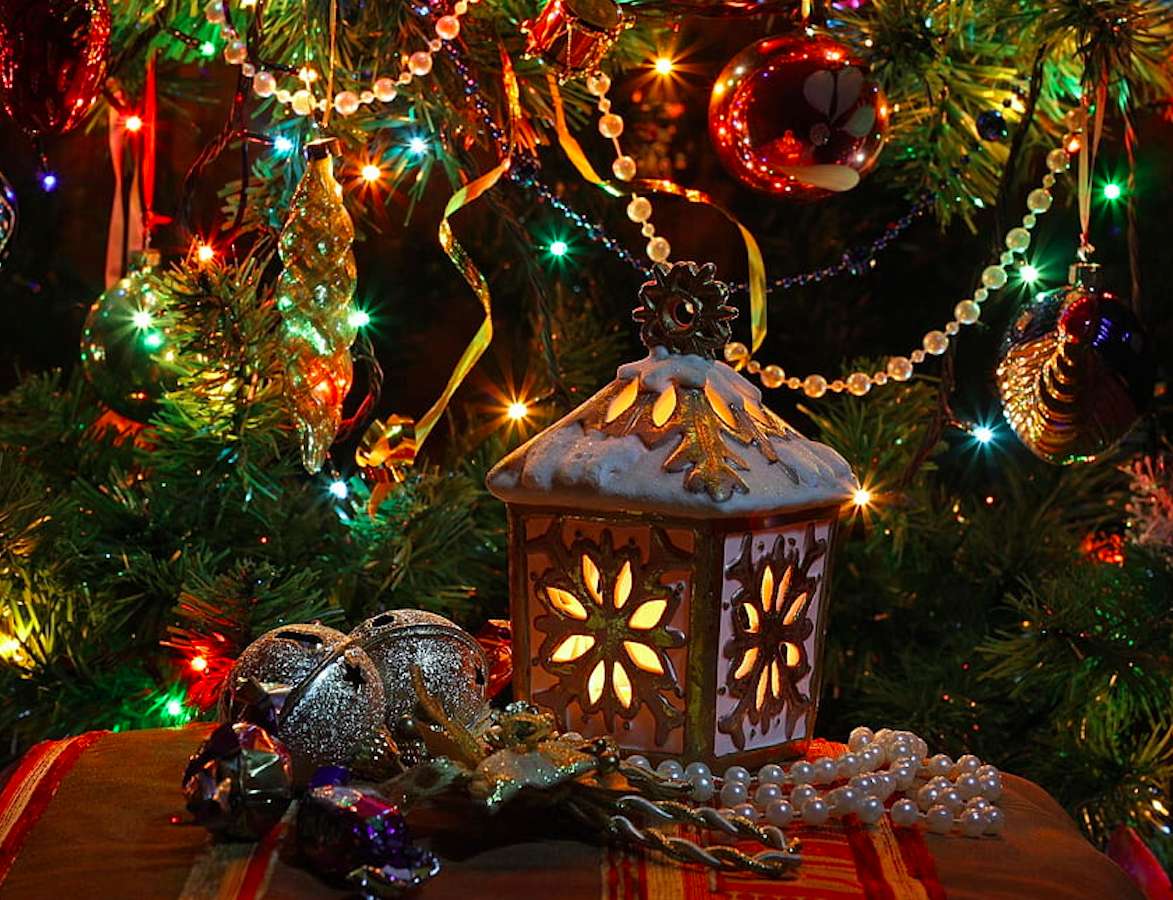 Krásná vánoční lucerna skládačky online