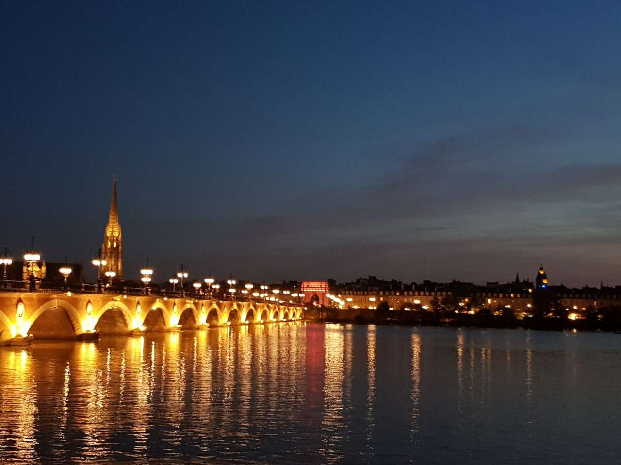 Bordeaux pussel på nätet