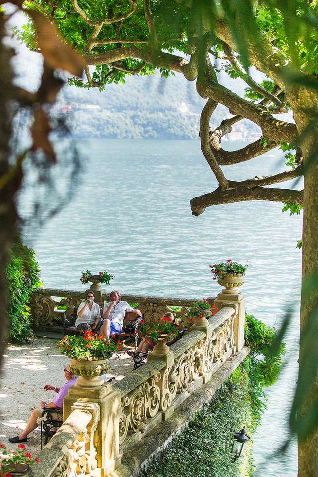 Lago de Como desde la terraza rompecabezas en línea