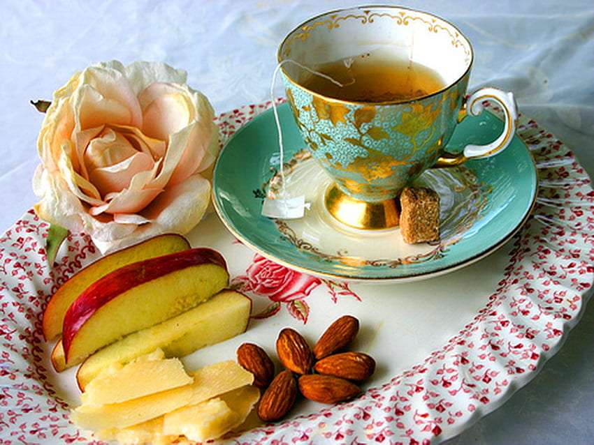 Ceai sănătos cu fructe :) jigsaw puzzle online