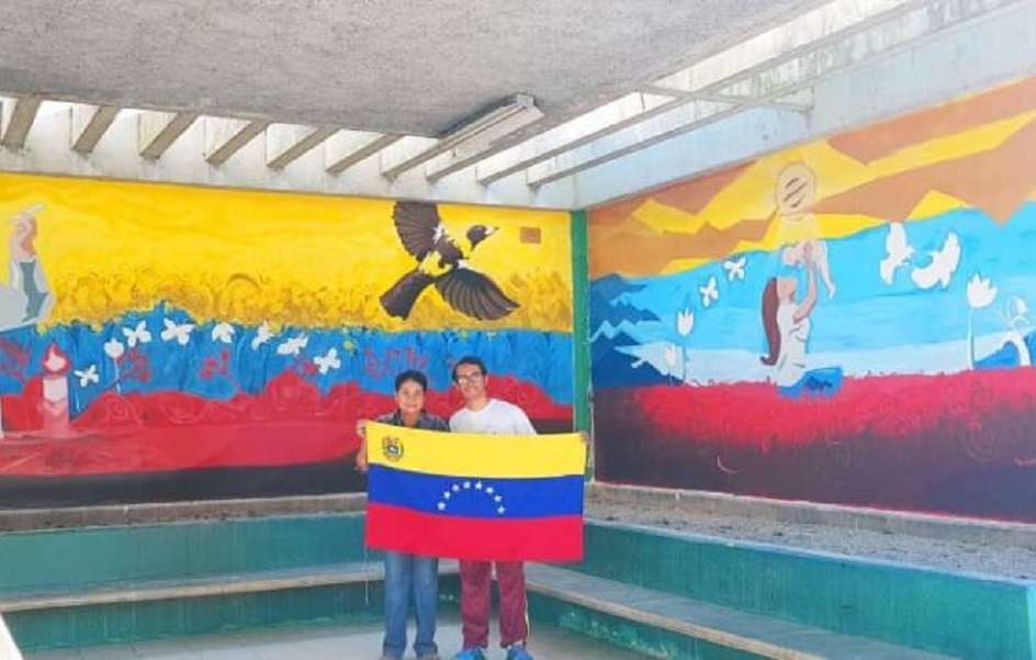 Стенописи със знамето на Венецуела онлайн пъзел