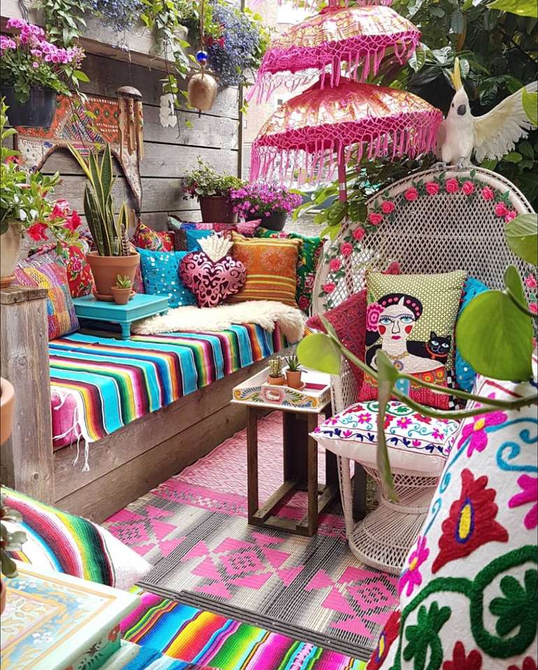 Colorida terraza con estilo mexicano rompecabezas en línea