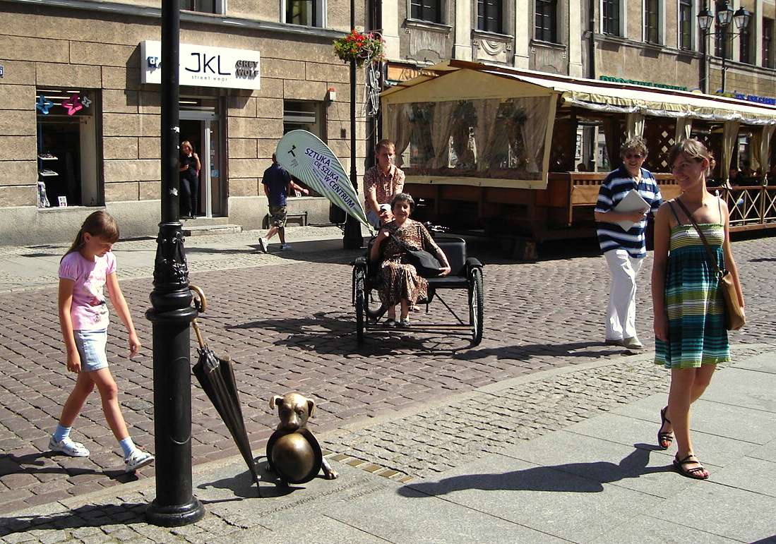 Rickshaw ao redor de Toruń puzzle online