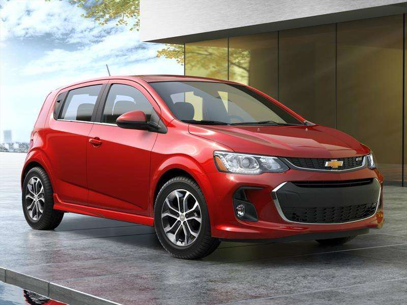 Chevrolet Sonic Car Ano 2017 #2 puzzle online