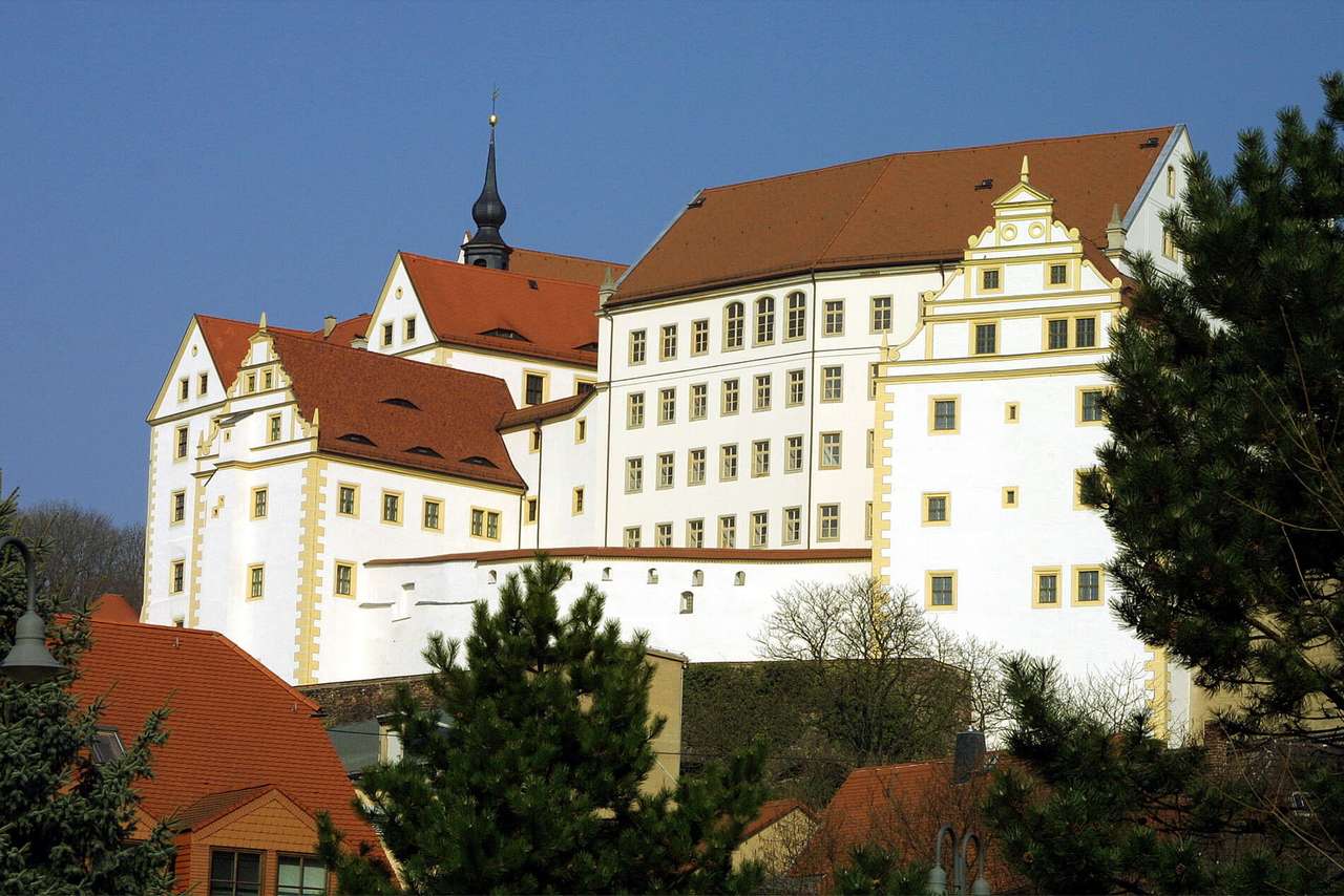 Tyskland-Castle Colditz, var också ett läger för krigsfångar Pussel online
