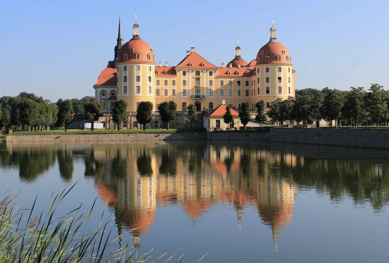Tyskland - vackra slott Moritzburg nära Dresden Pussel online