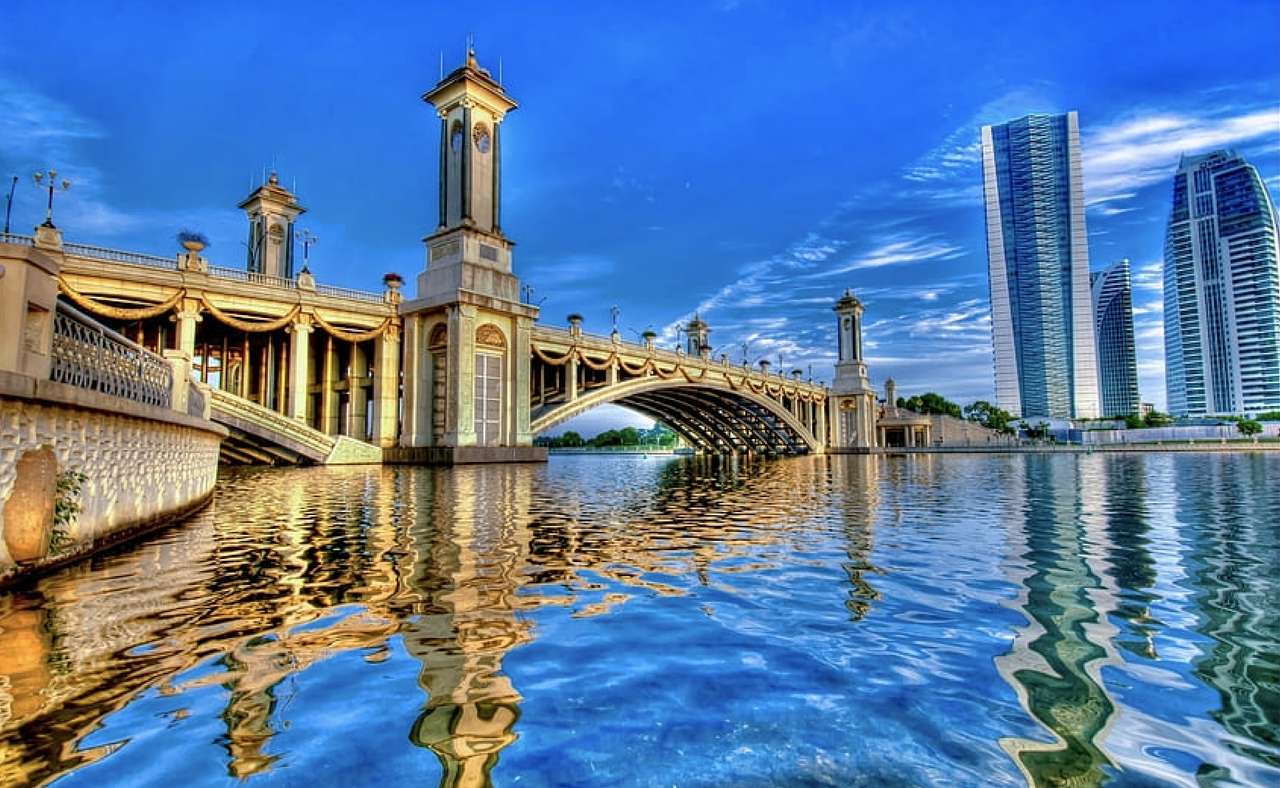 Мост Малайзии - Мост Сери Джемиланг, прекрасный вид пазл онлайн