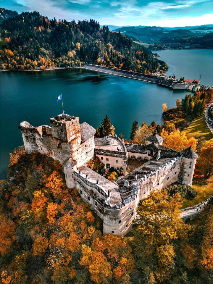 Castelul din Niedzica Karol Grzęda jigsaw puzzle online