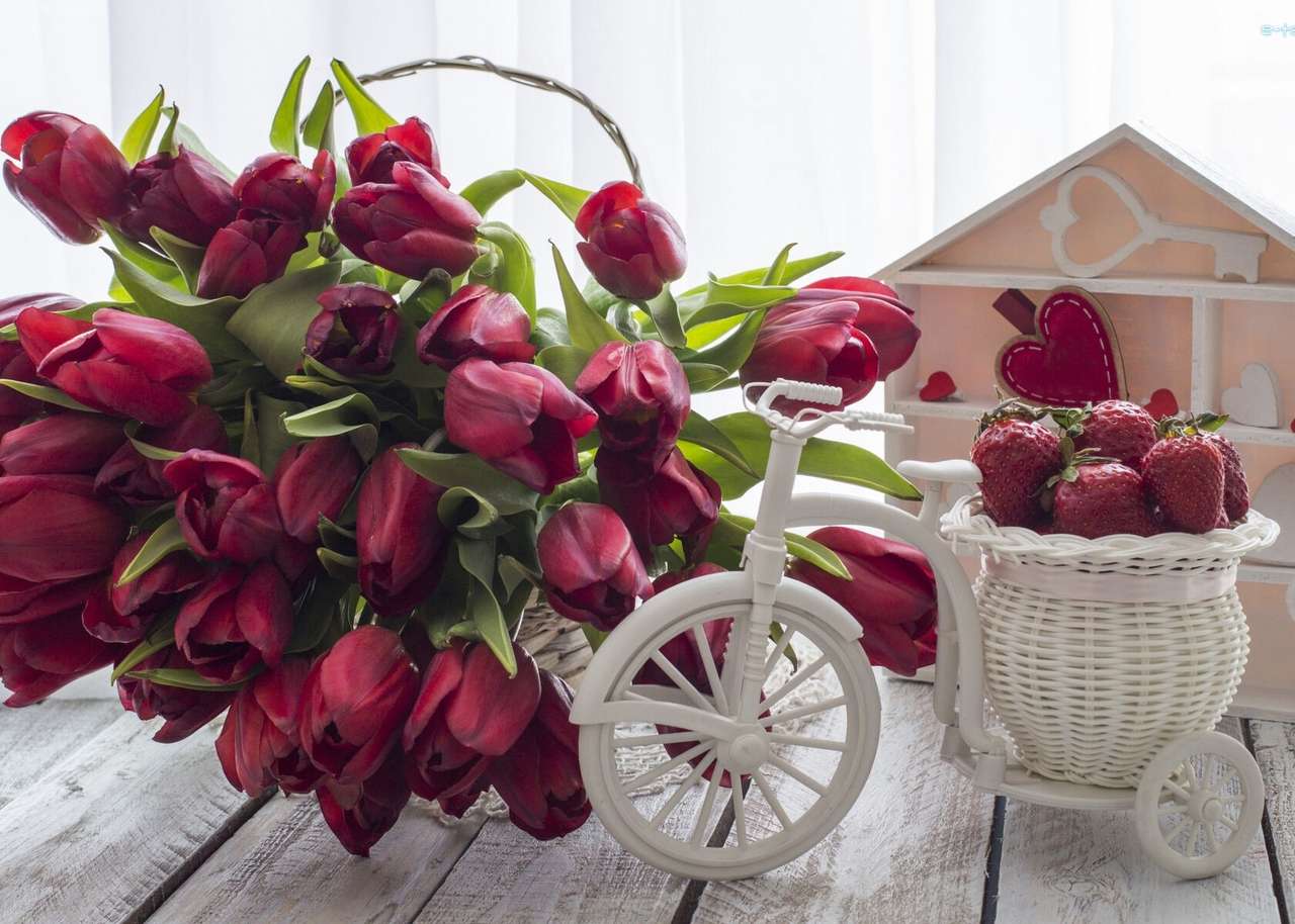бордові тюльпани пазл онлайн