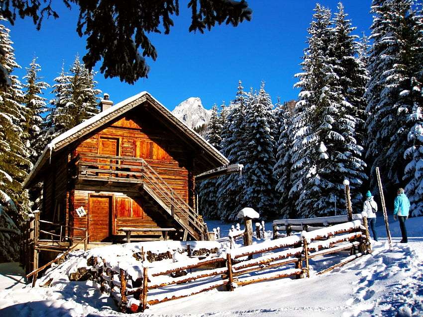 Εξοχικό σπίτι χειμερινών διακοπών στα βουνά online παζλ