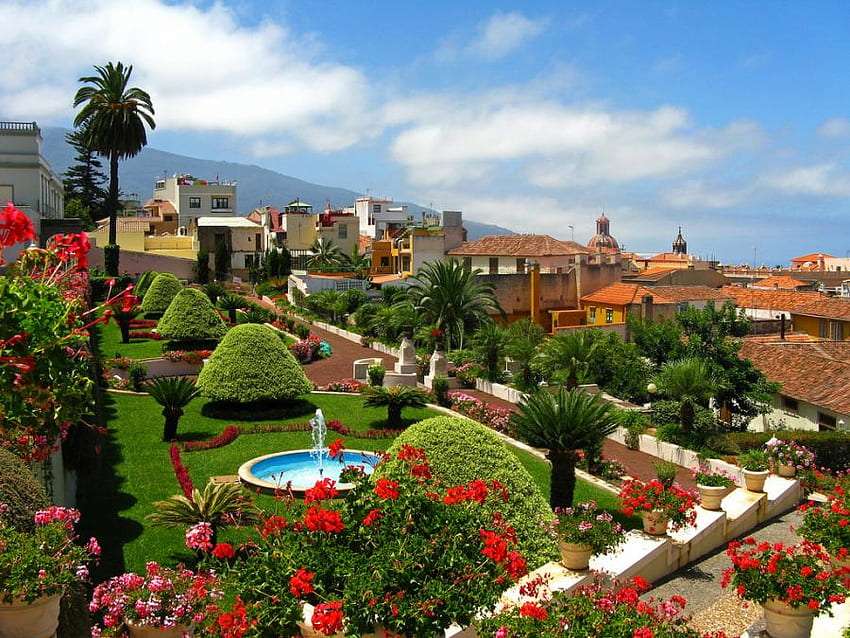 The Spanish beauty of the garden, a wonderful view jigsaw puzzle online