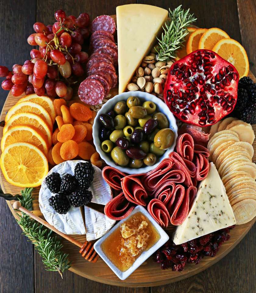Sós snack asztal és gyümölcs kirakós online