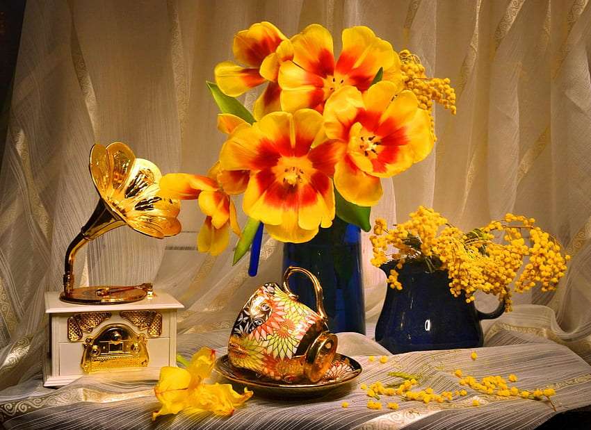Златна пролетна композиция, красота изкушава онлайн пъзел