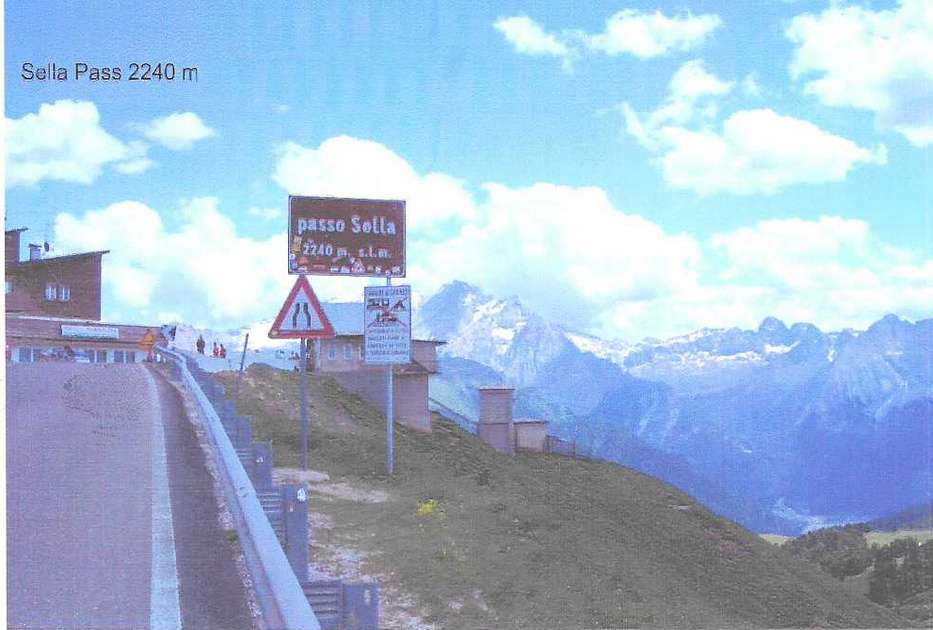 Sella pass road online puzzle