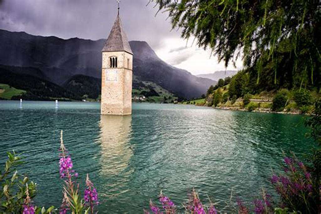 Озеро Решен, Италия пазл онлайн