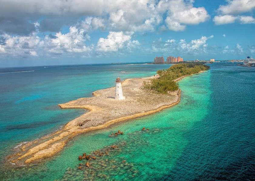 Der Leuchtturm auf der Insel Online-Puzzle