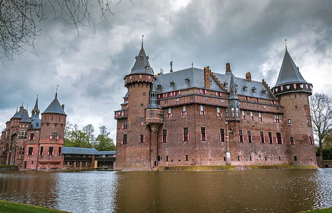 Нідерланди - найбільший замок Де Хаар в Нідерландах онлайн пазл