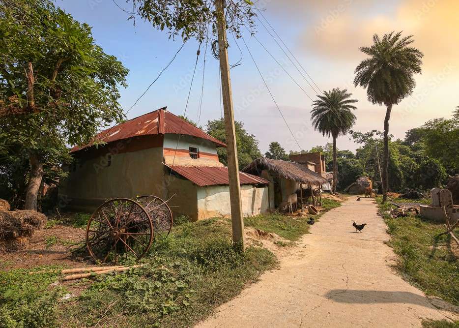 Vesnice s hliněnou chýší v Indii online puzzle