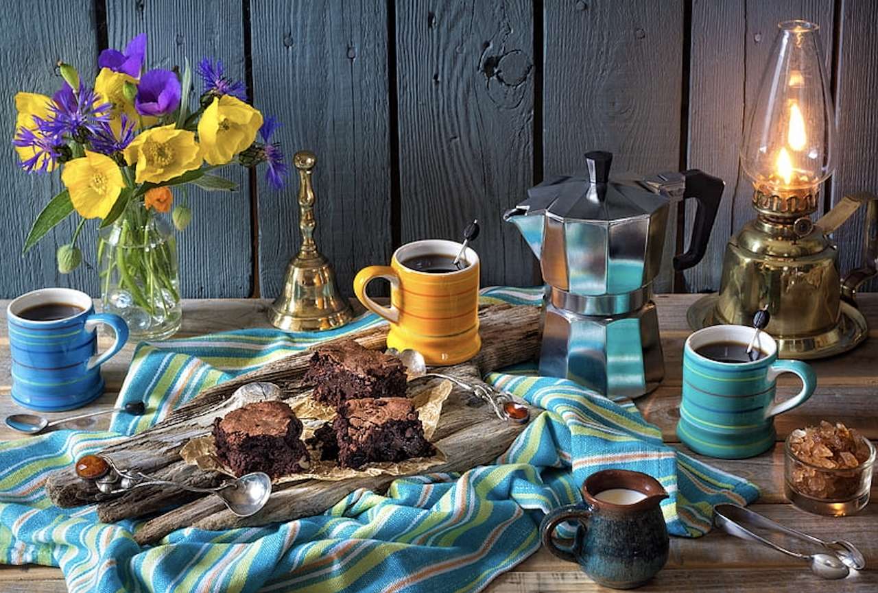 Cafea, prăjitură de casă, asta e puzzle online