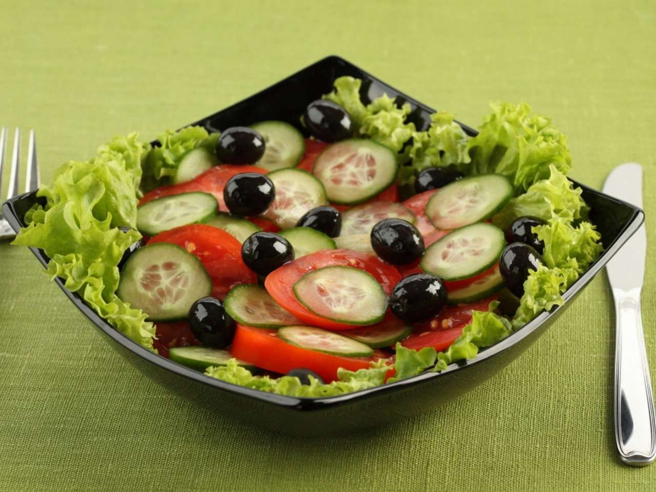 Finom egészséges előétel-saláta :) kirakós online