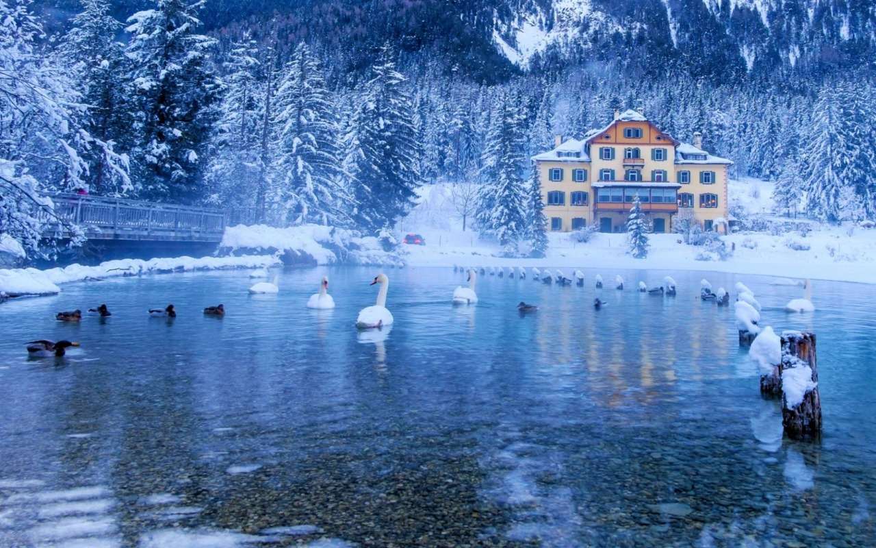 Vinter i de italienska alperna, vacker utsikt Pussel online