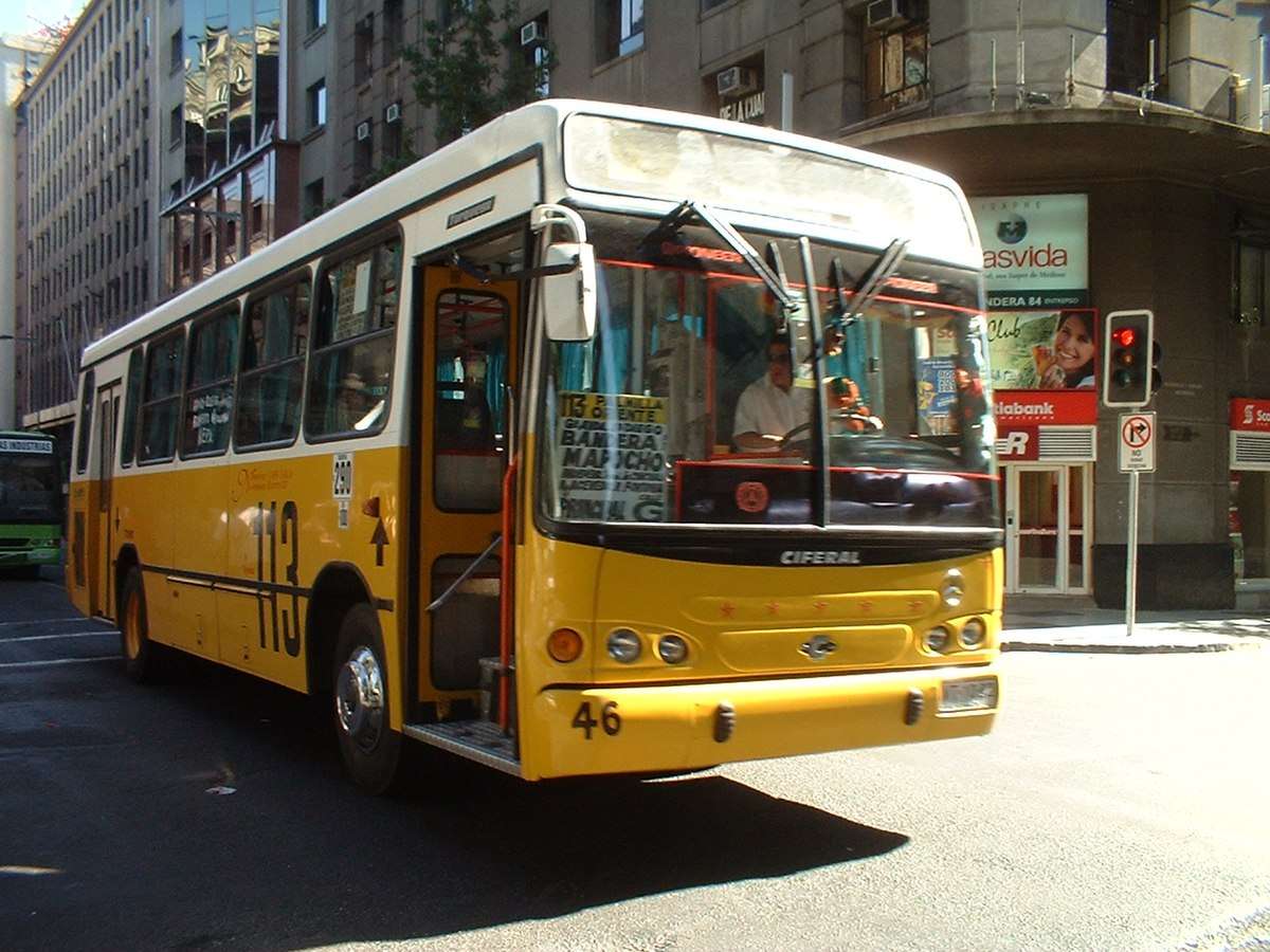 Сантьяго автобус пазл онлайн