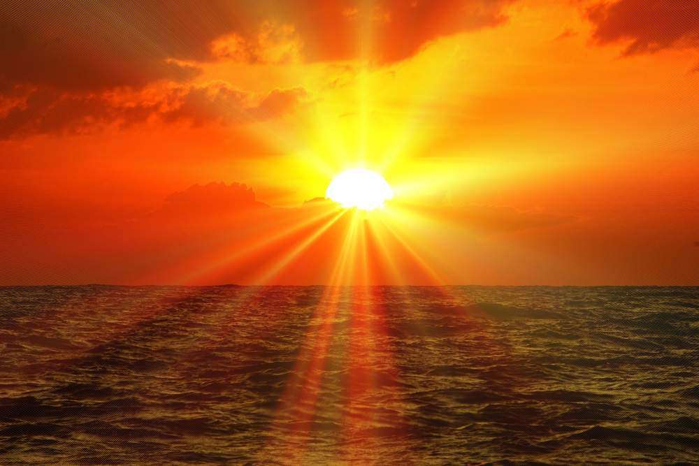 Сонце на морі онлайн пазл