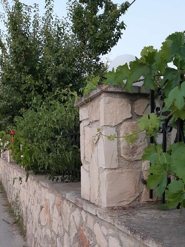 muro alrededor del jardín rompecabezas en línea