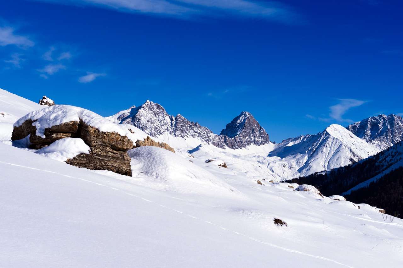 Mountains Winter jigsaw puzzle online