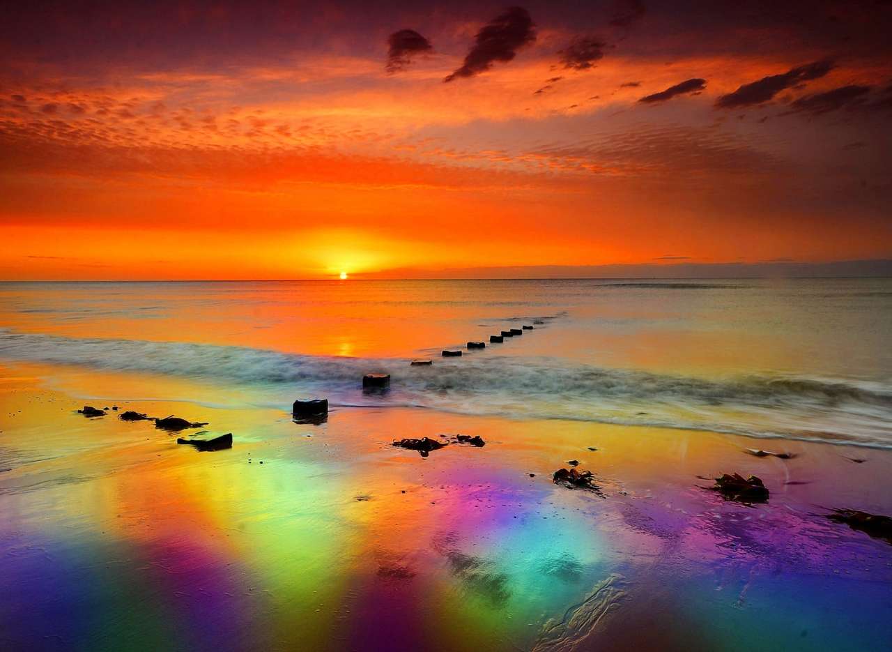 Fantastisk solnedgång över havet, ett mirakel pussel på nätet