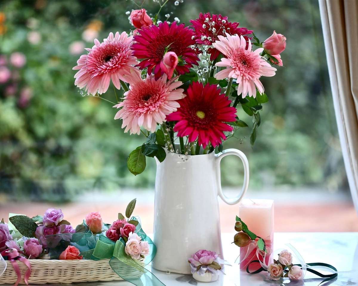 A bouquet of colorful gerberas jigsaw puzzle online