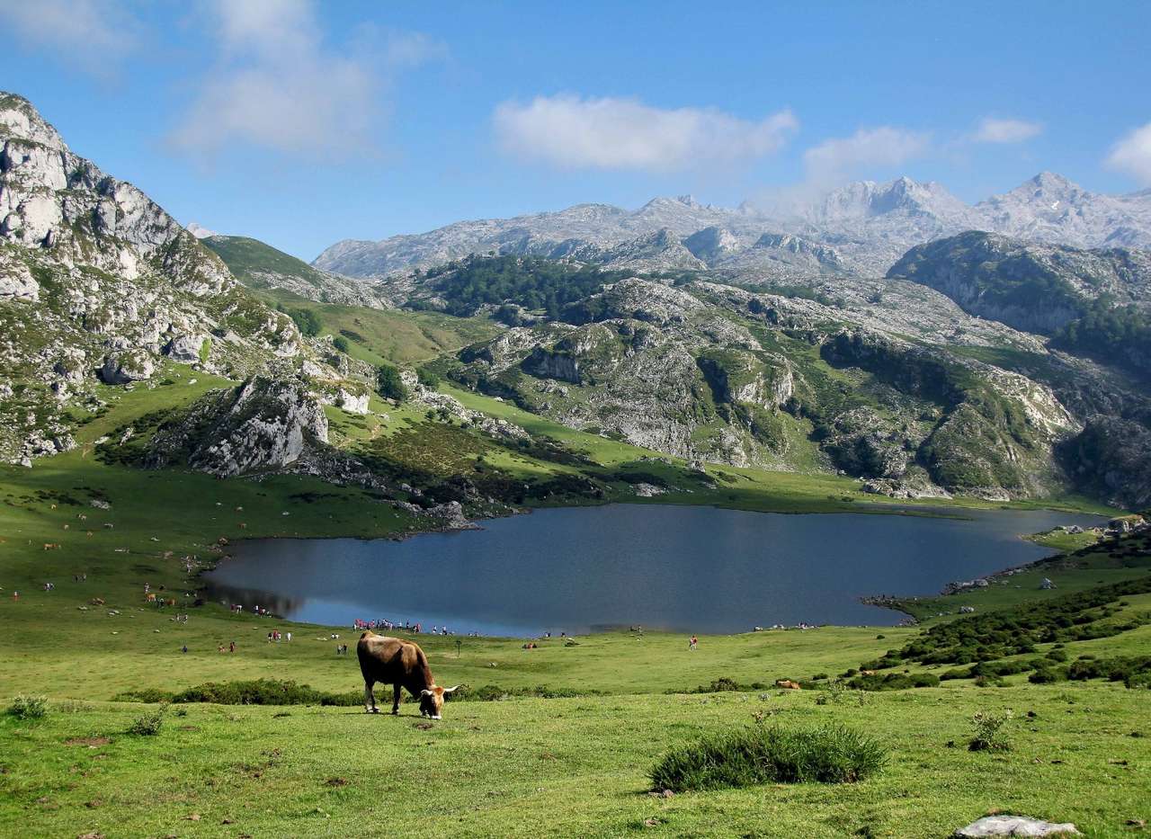 Jezera Covadonga skládačky online