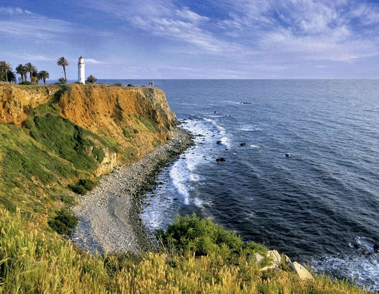 Californie-phare sur le rocher puzzle en ligne