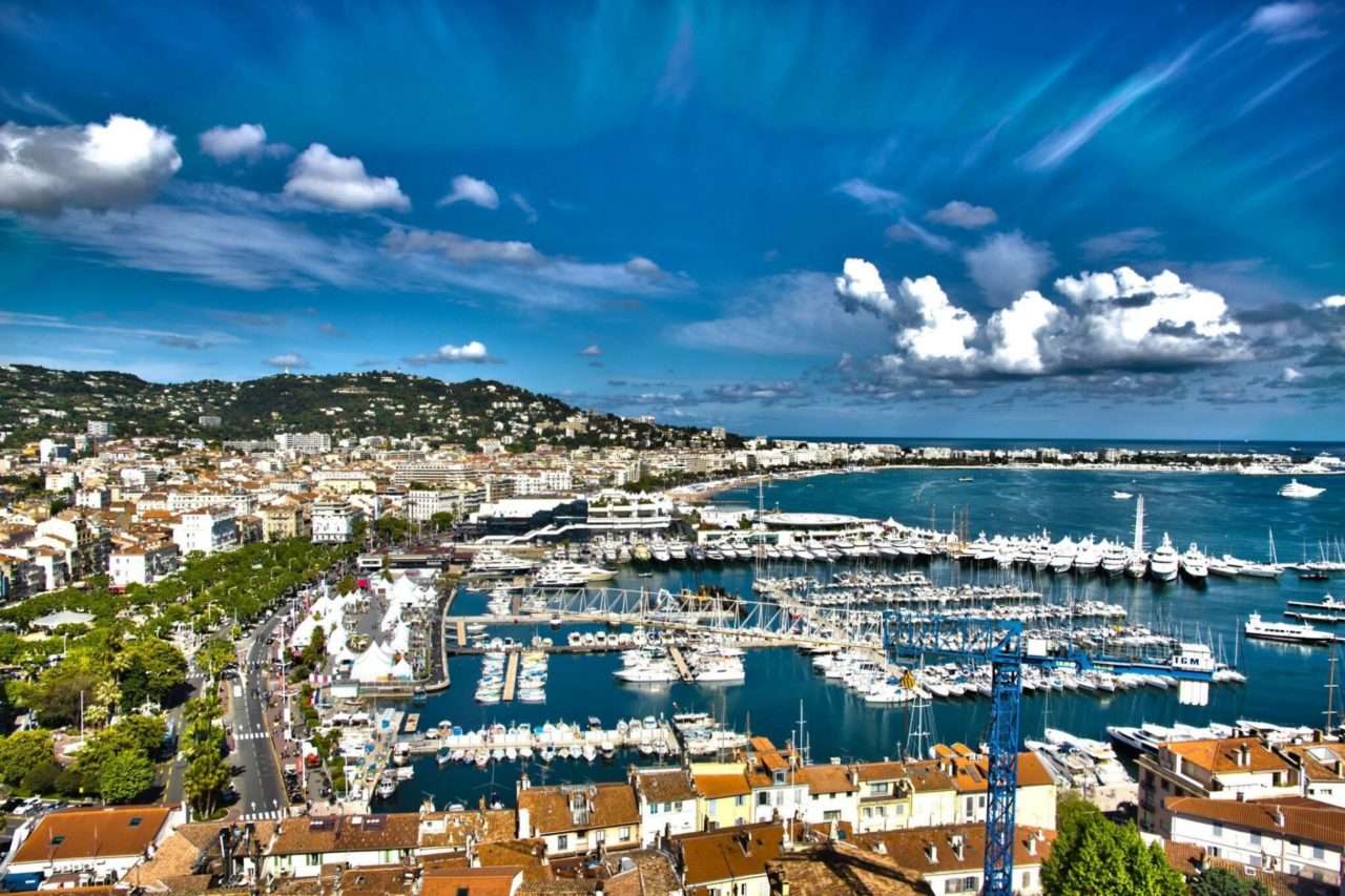 Cannes ist eine wunderbare Stadt Online-Puzzle
