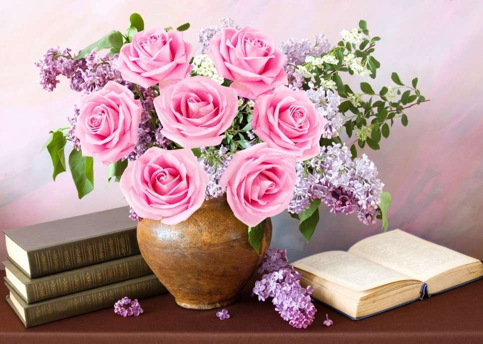 Rosas con lila en un florero rompecabezas en línea