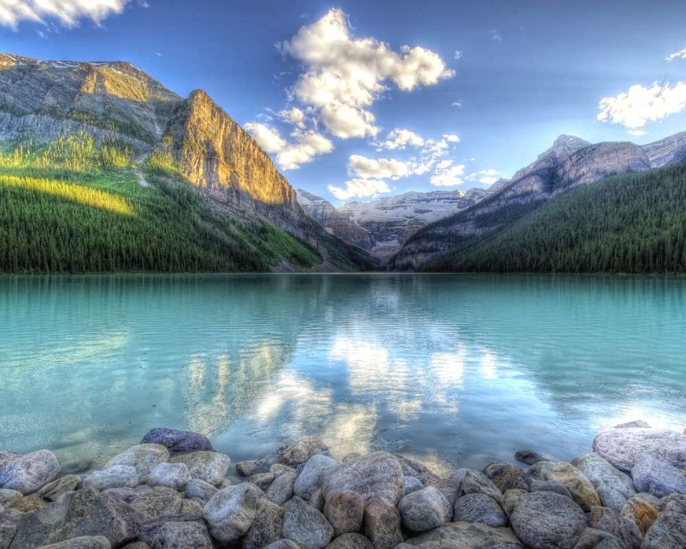 Prachtig landschap in de bergen online puzzel