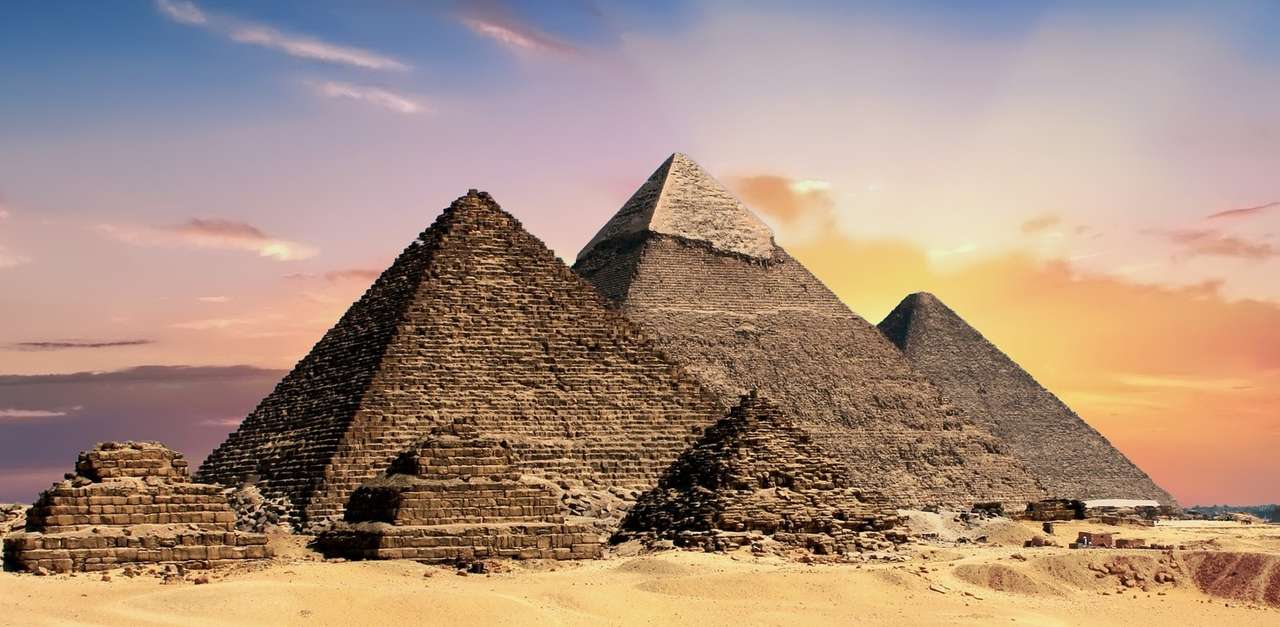 Piramidele din Egipt jigsaw puzzle online