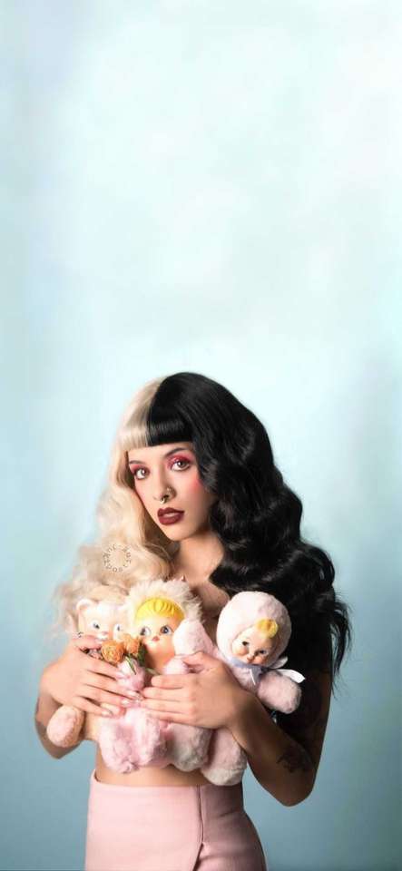 Кукли Мелани Мартинез онлайн пъзел