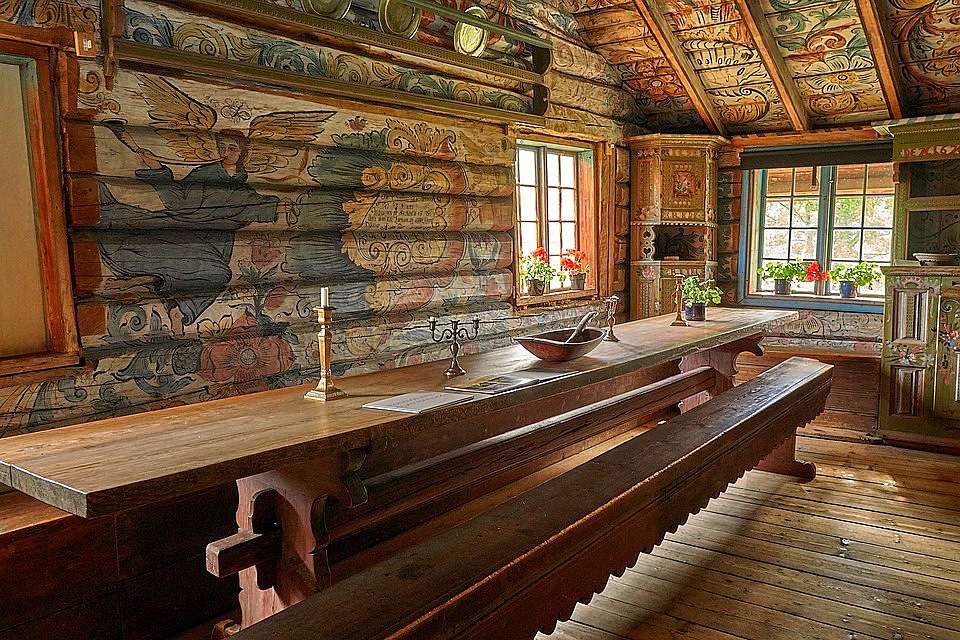 Salle à manger dans une maison de campagne (Norvège) puzzle en ligne