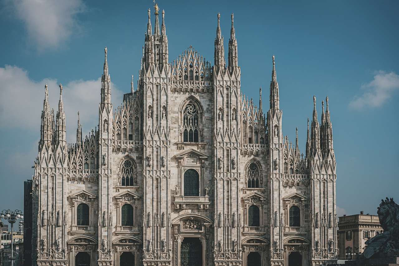 Duomo-katedralen i Milano Pussel online