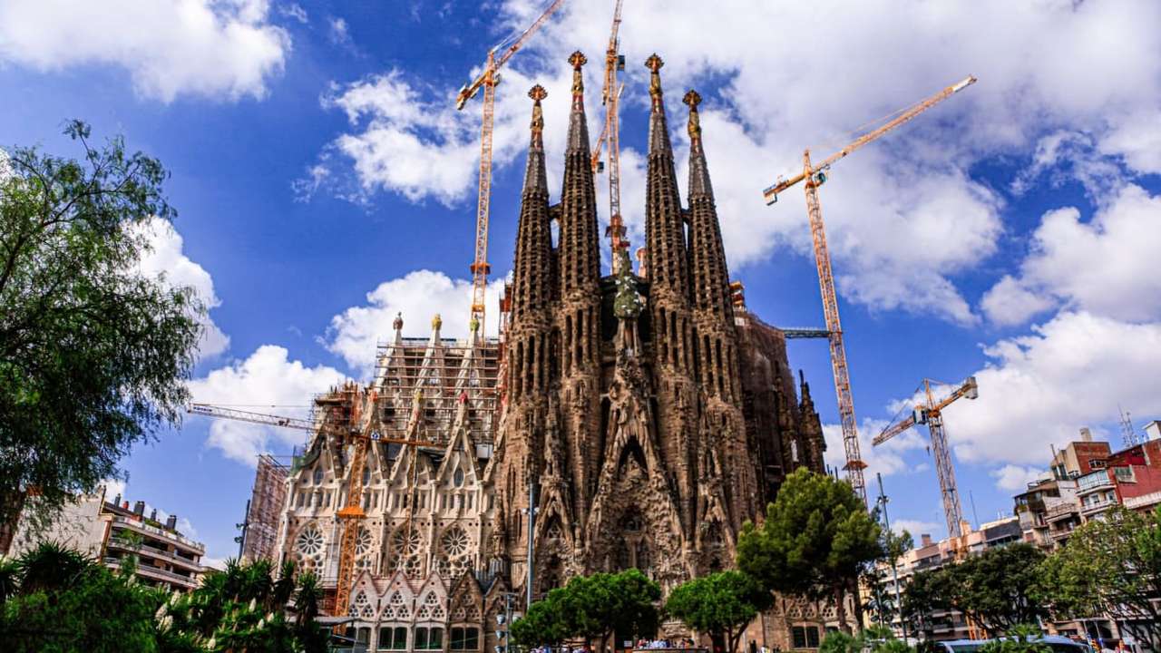 A Sagrada Família puzzle online