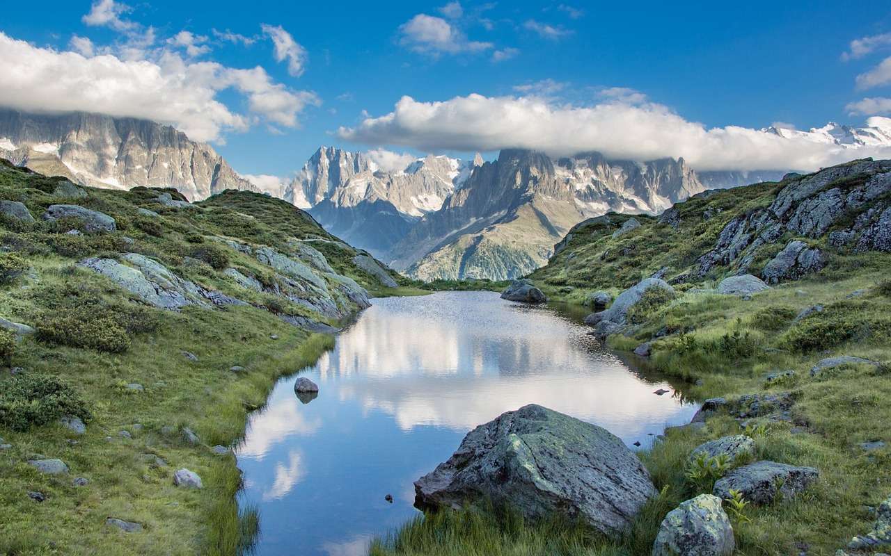 Mountains Lake jigsaw puzzle online
