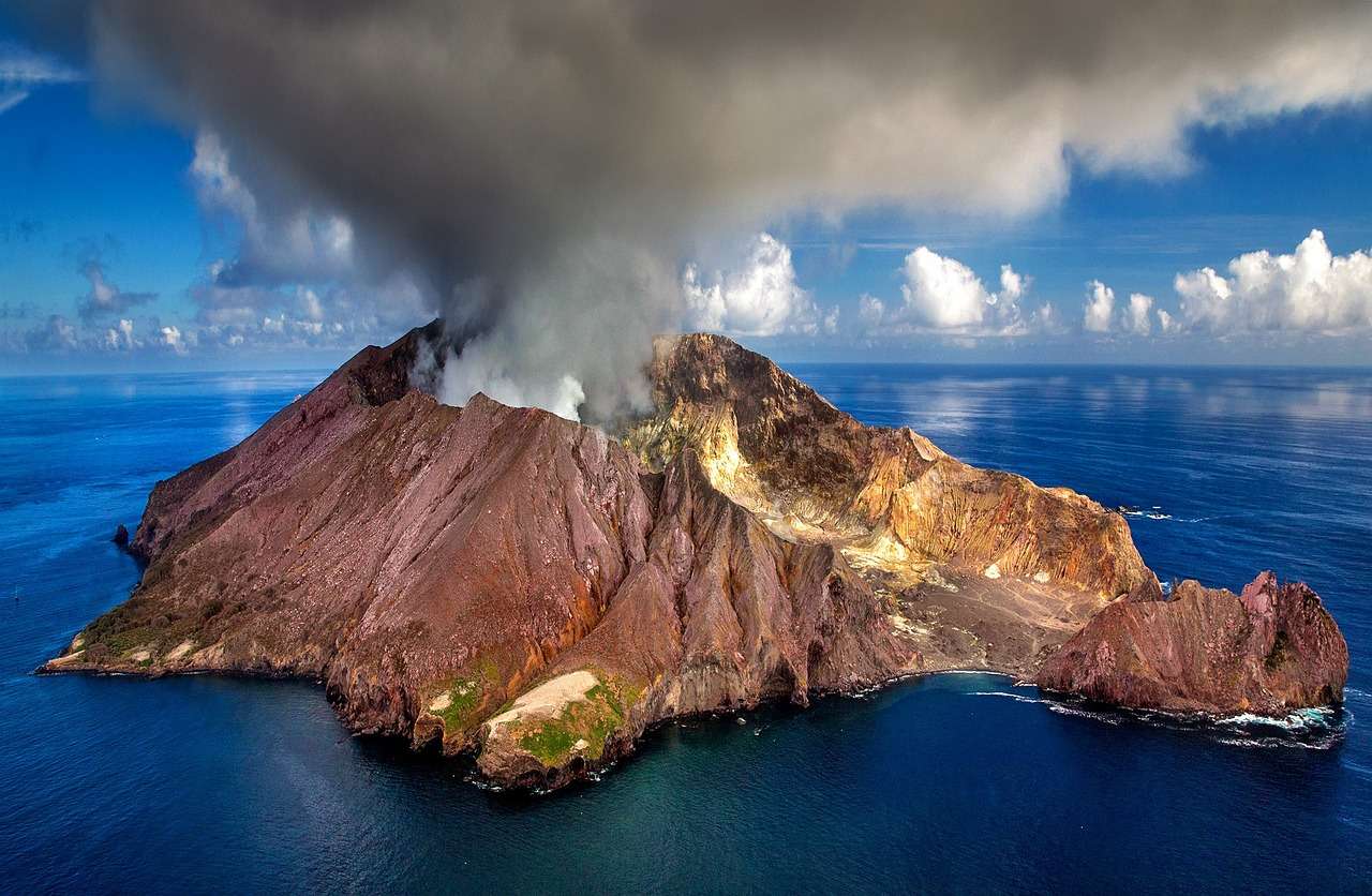 isla del volcán rompecabezas en línea