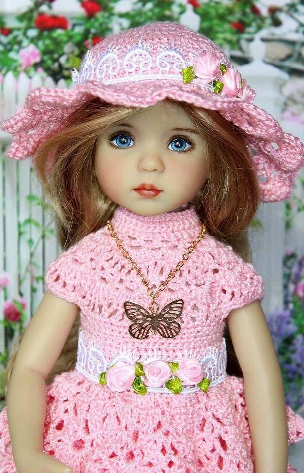 Красивая кукла пазл онлайн
