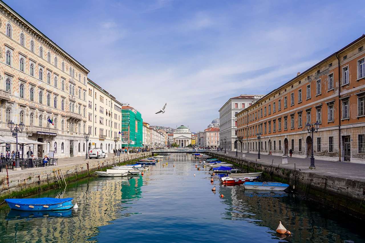 Trieste turism pussel på nätet