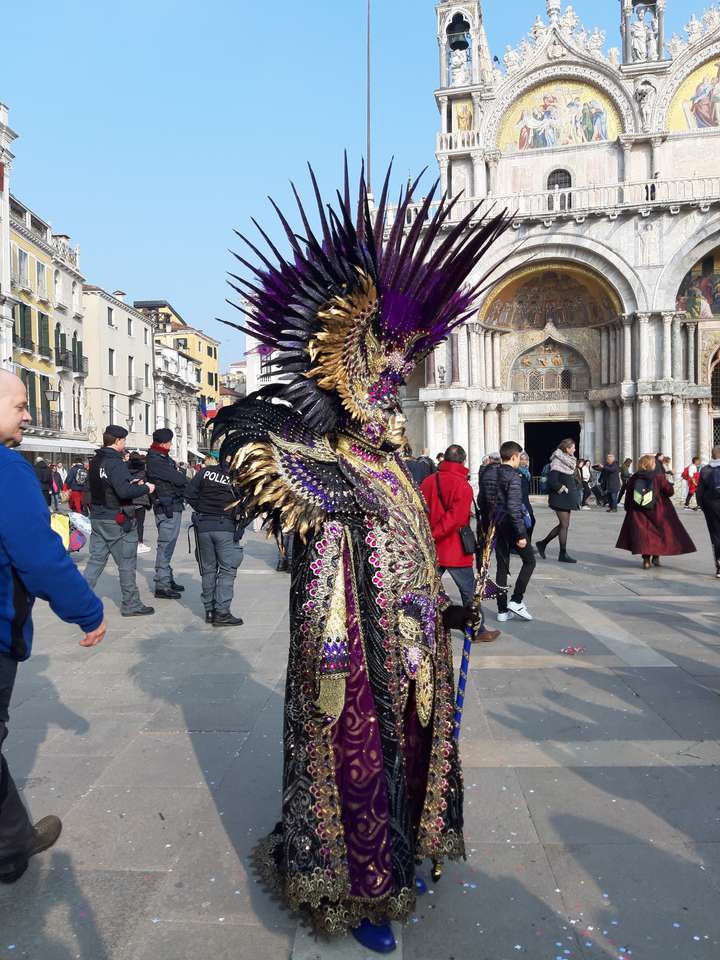 венеціанський карнавал онлайн пазл