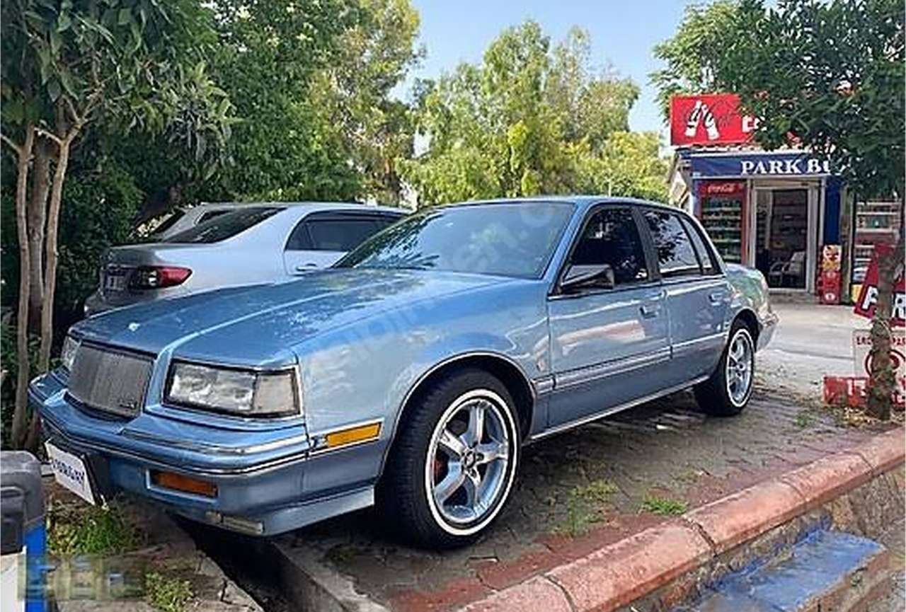 Buick alondra rompecabezas en línea